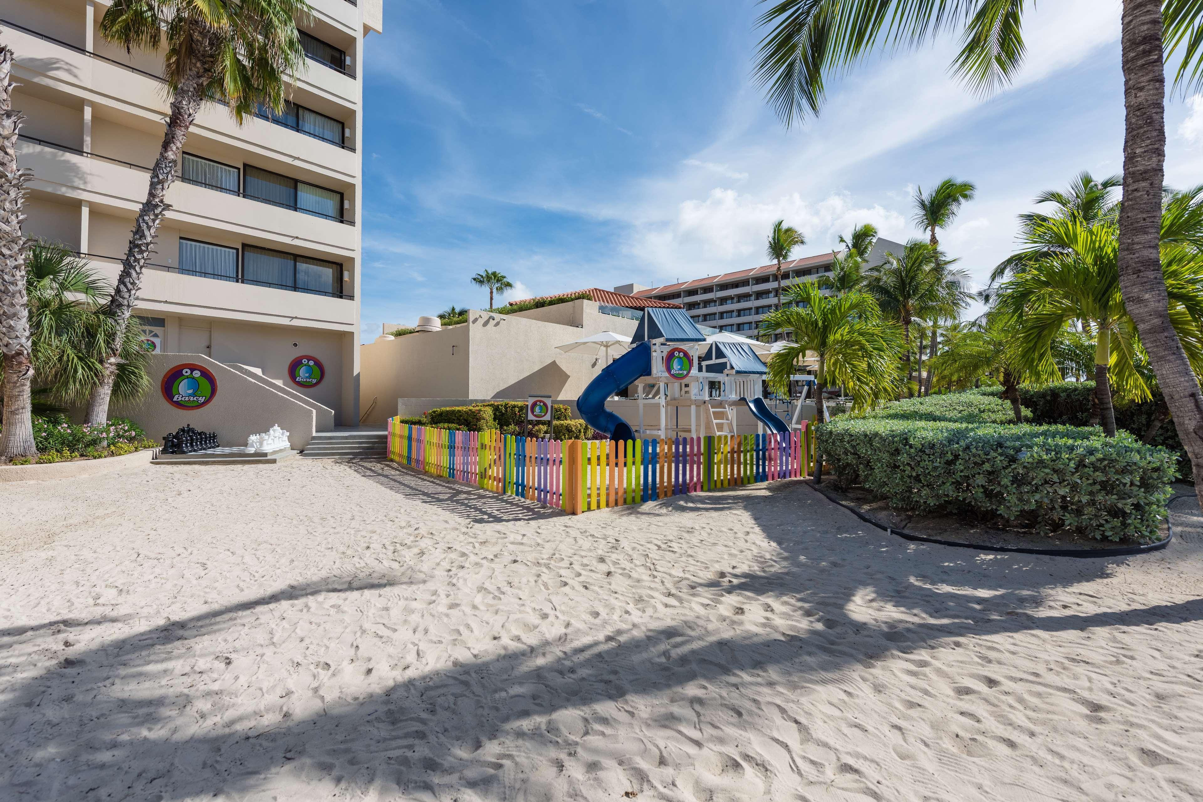 Hotel Barcelo Aruba Palm Beach Exterior foto